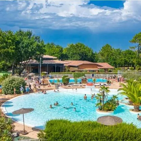 Ferienhaus Petit Coin De Paradis *