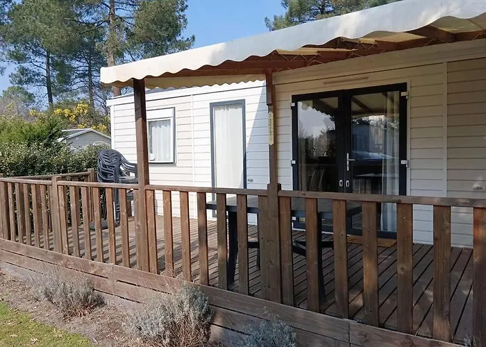 Ferienhaus Petit Coin De Paradis *